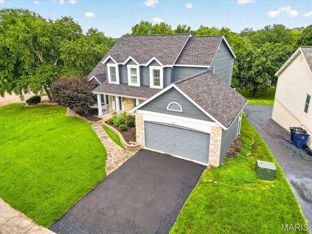 13023 Walnutway Manor, St Louis, MO 63146