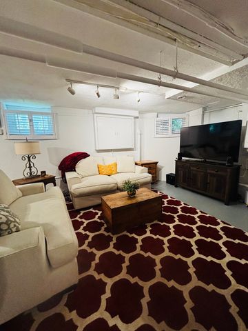 31 Matchett Street 1, Boston, MA 02135