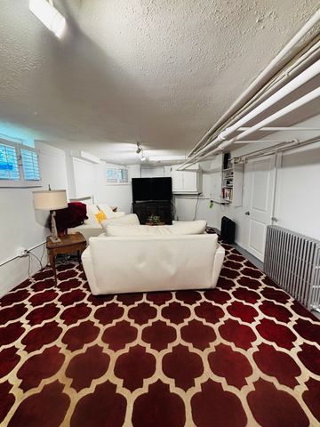 31 Matchett Street 1, Boston, MA 02135
