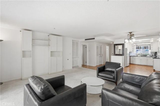 29641 S Western South 211, Rancho Palos Verdes, CA 90275