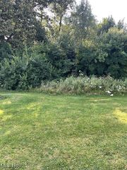 Brecksville Road, Independence, OH 44131