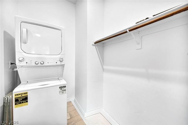 64 Reverie Heights Avenue, Henderson, NV 89011
