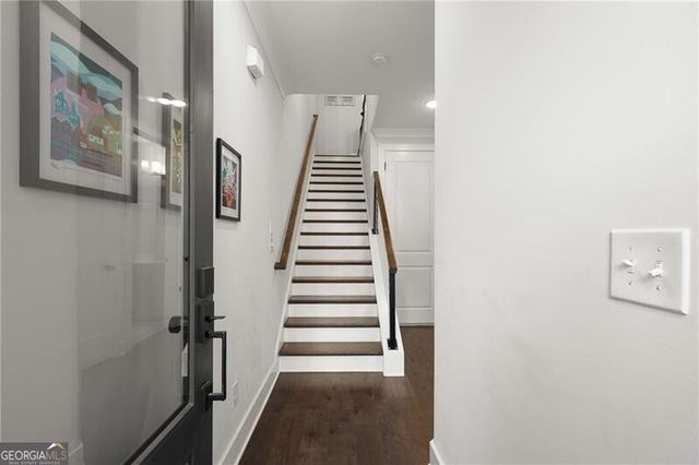 1712 Edgehill Manor Street NE, Atlanta, GA 30317