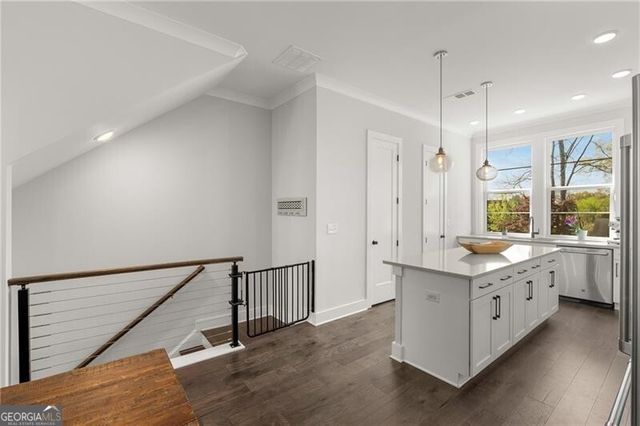 1712 Edgehill Manor Street NE, Atlanta, GA 30317