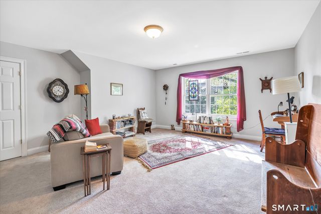 69 Jasmine Circle 69, Milford, CT 06461