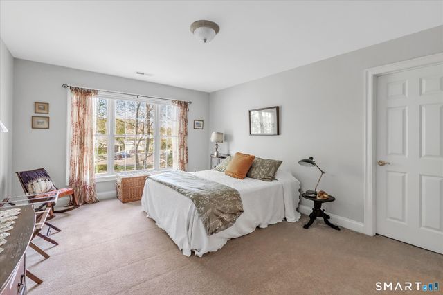 69 Jasmine Circle 69, Milford, CT 06461