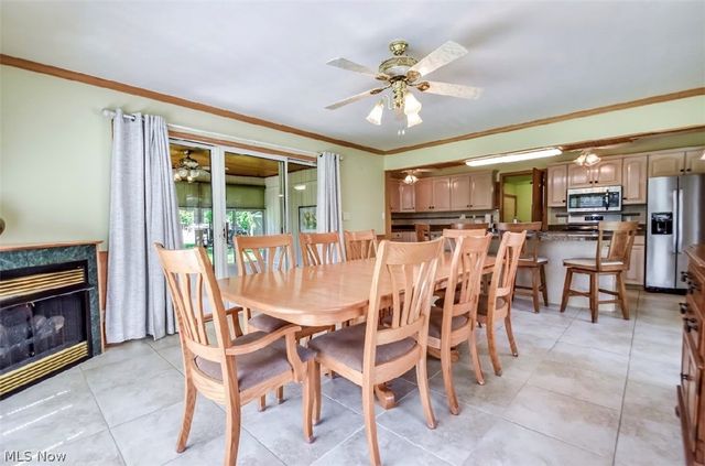 6680 Glenella Drive, Seven Hills, OH 44131