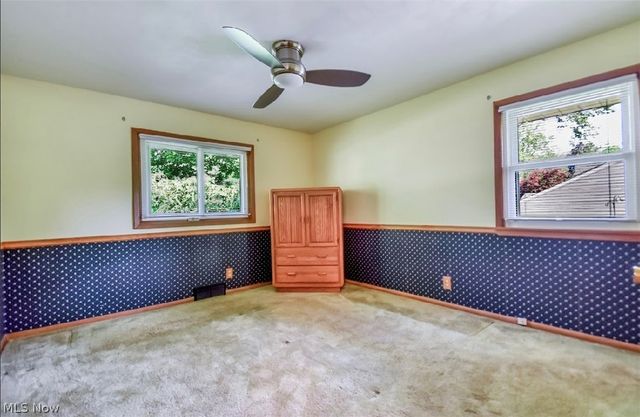 6680 Glenella Drive, Seven Hills, OH 44131