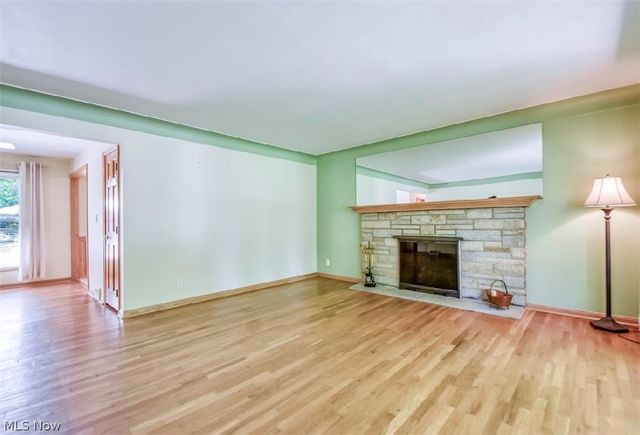 6680 Glenella Drive, Seven Hills, OH 44131