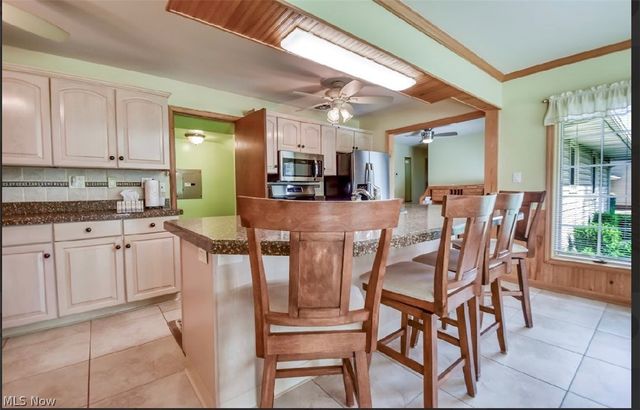 6680 Glenella Drive, Seven Hills, OH 44131