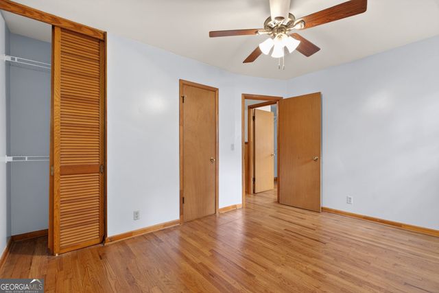 442 Stonewood Drive, Stone Mountain, GA 30087
