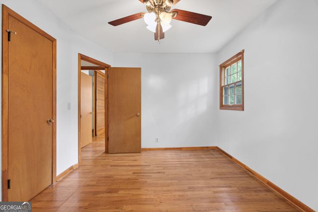 442 Stonewood Drive, Stone Mountain, GA 30087