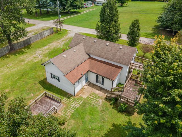 1625 Fishing Ford Rd, Belfast, TN 37019