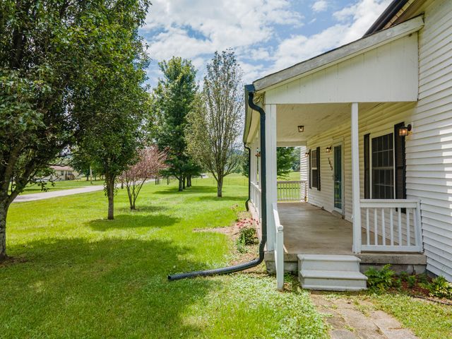 1625 Fishing Ford Rd, Belfast, TN 37019