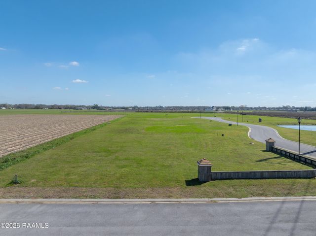 103 Tarpon Springs Way, Youngsville, LA 70592