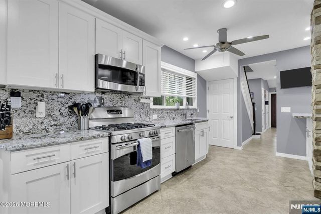 247 Post Avenue, Lyndhurst, NJ 07071