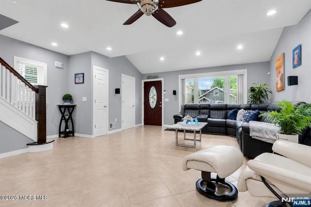 247 Post Avenue, Lyndhurst, NJ 07071