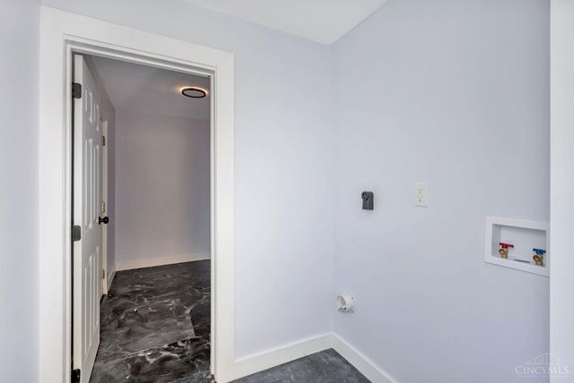 8608 Goldfinch Way, West Chester, OH 45069