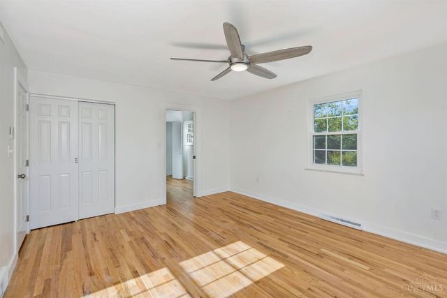 8608 Goldfinch Way, West Chester, OH 45069