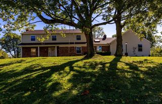 8608 Goldfinch Way, West Chester, OH 45069