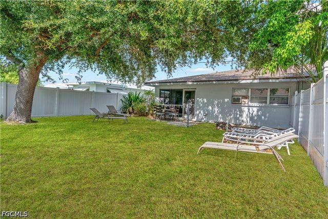 5226 Coronado PKWY A, Cape Coral, FL 33904