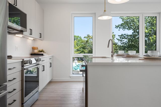 80 Constitution Ave Unit 431, Portsmouth, NH 03801
