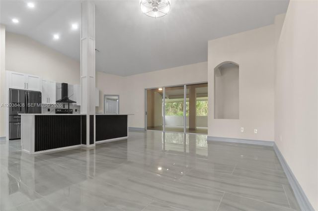 10217 Timberland Point Drive, Tampa, FL 33647