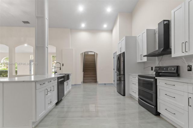 10217 Timberland Point Drive, Tampa, FL 33647