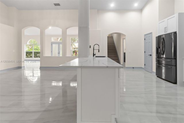 10217 Timberland Point Drive, Tampa, FL 33647