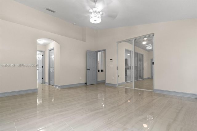 10217 Timberland Point Drive, Tampa, FL 33647