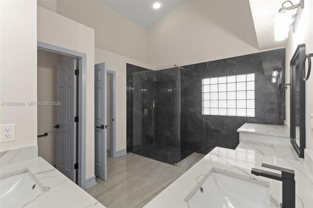 10217 Timberland Point Drive, Tampa, FL 33647