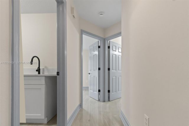 10217 Timberland Point Drive, Tampa, FL 33647