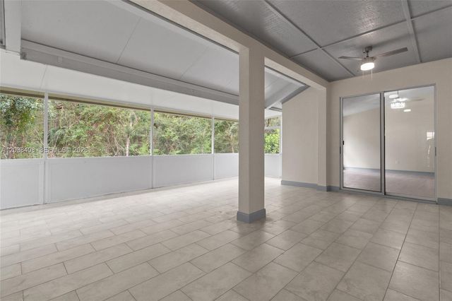 10217 Timberland Point Drive, Tampa, FL 33647