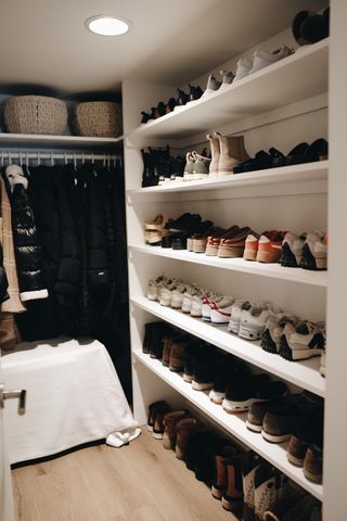 720 Lantha Avenue SE, Cokato, MN 55321