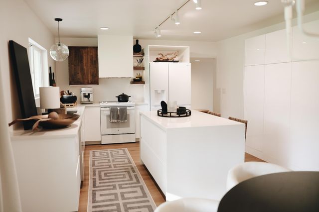 720 Lantha Avenue SE, Cokato, MN 55321