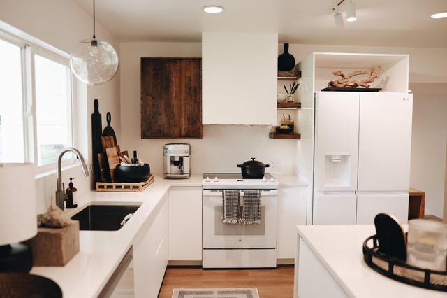 720 Lantha Avenue SE, Cokato, MN 55321