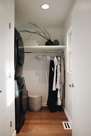 720 Lantha Avenue SE, Cokato, MN 55321