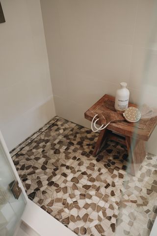 720 Lantha Avenue SE, Cokato, MN 55321