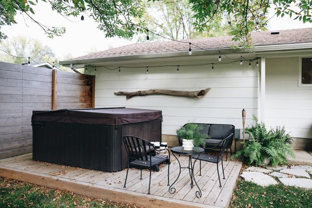 720 Lantha Avenue SE, Cokato, MN 55321