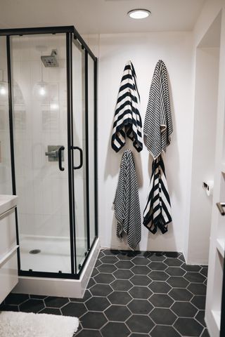 720 Lantha Avenue SE, Cokato, MN 55321