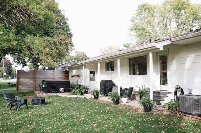 720 Lantha Avenue SE, Cokato, MN 55321