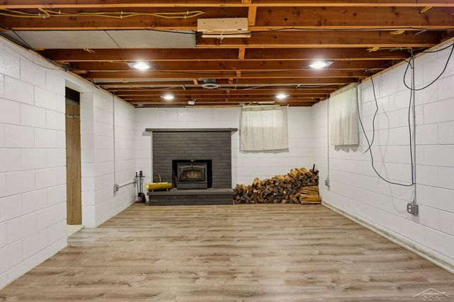 335 Walnut Street, Mount Morris, MI 48458