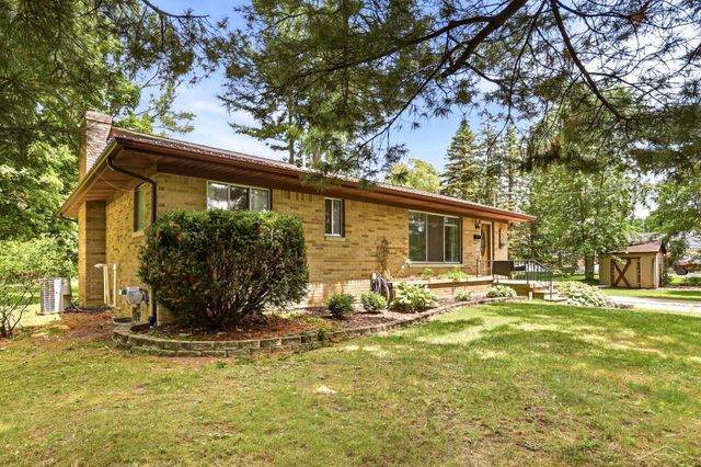 335 Walnut Street, Mount Morris, MI 48458