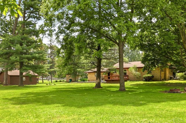 335 Walnut Street, Mount Morris, MI 48458
