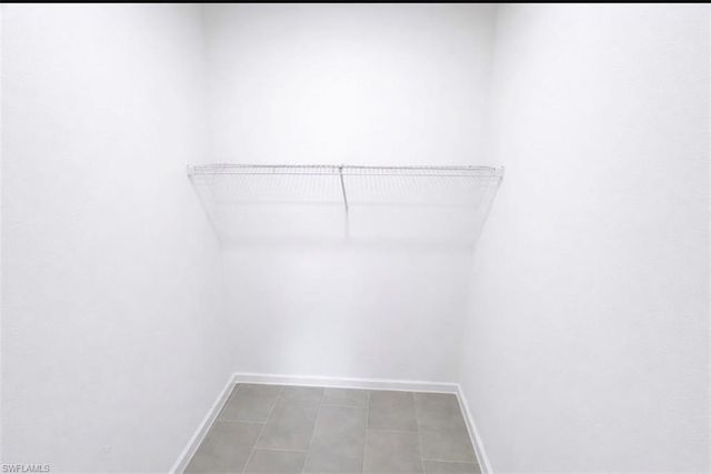 857 Bently ST E, Lehigh Acres, FL 33974