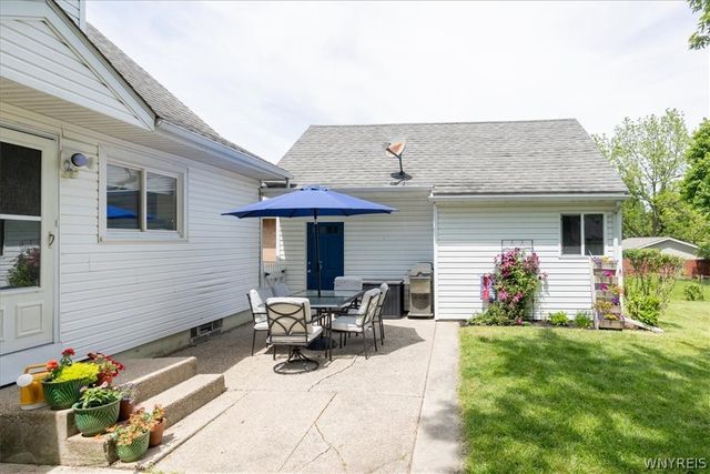 155 N Autumn Street, Amherst, NY 14221