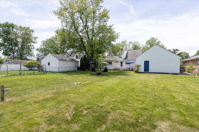155 N Autumn Street, Amherst, NY 14221