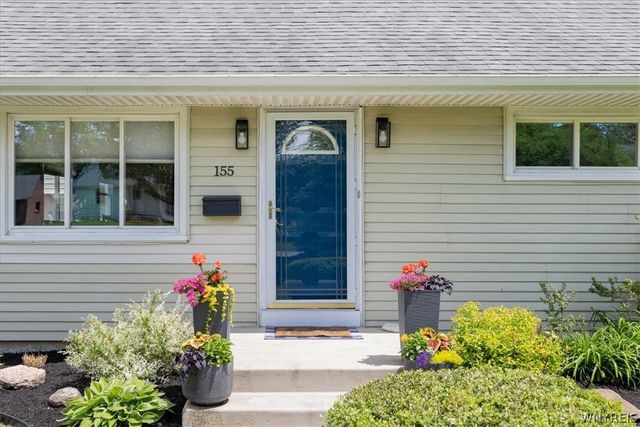 155 N Autumn Street, Amherst, NY 14221