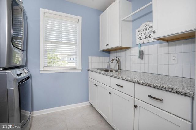 721 IDLEWYLD DR, Middletown, DE 19709