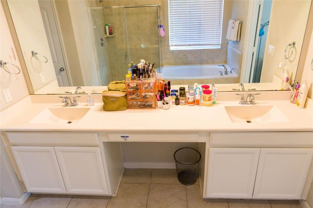 5915 Summer Holly Lane, Richmond, TX 77407